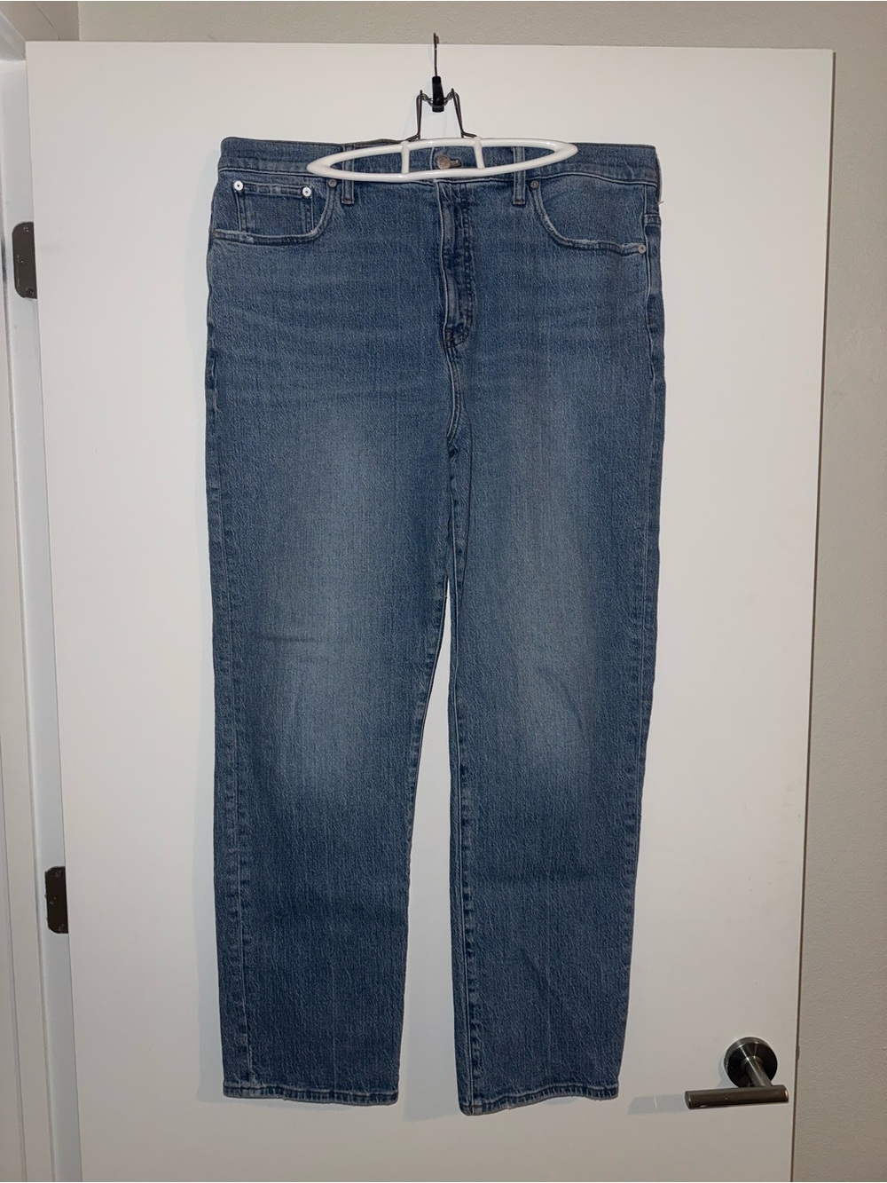 Madewell 90’s Straight Tall Jeans - Medium Blue Wash